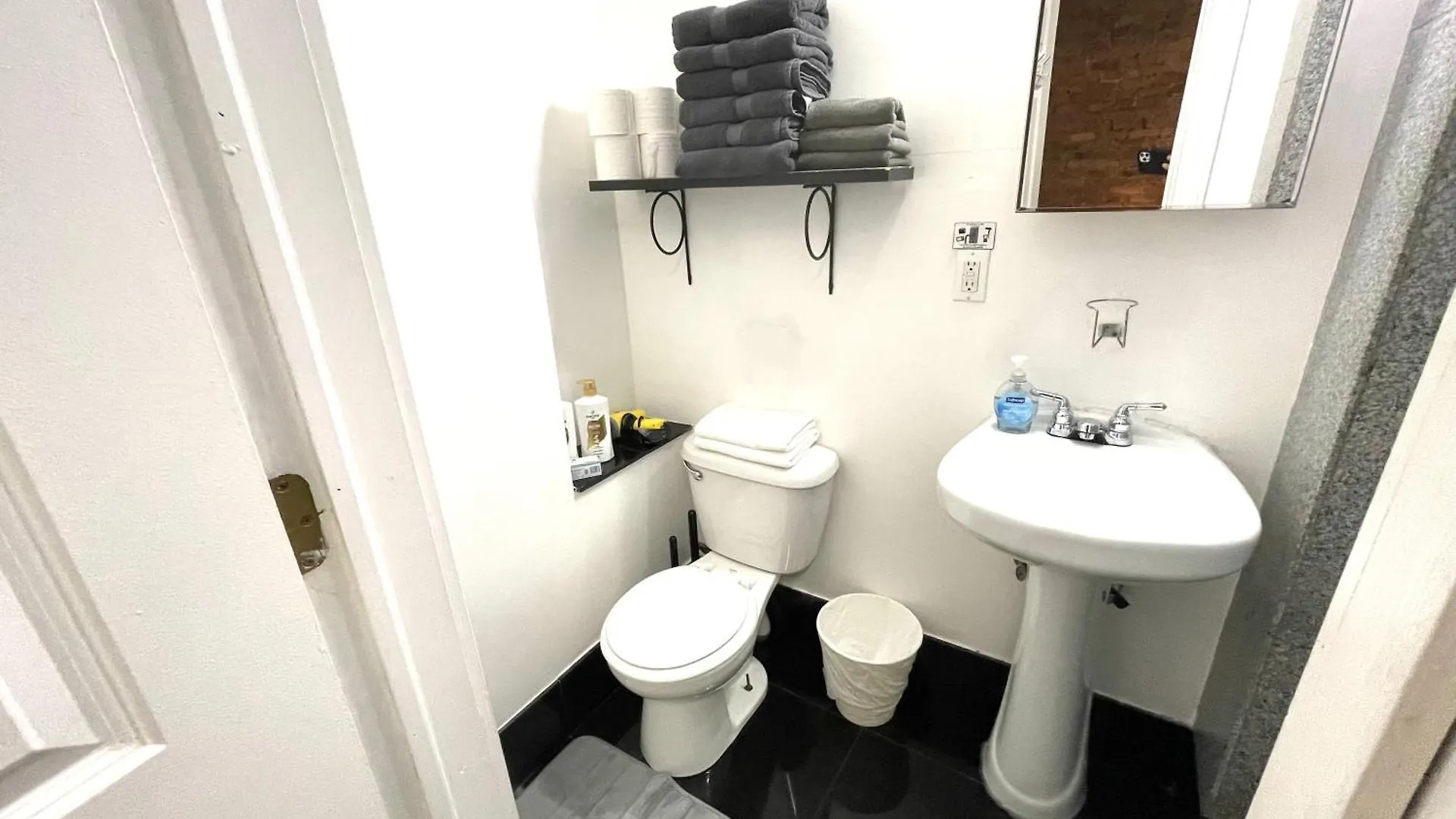 Nestel Nest 1 Bedroom Apartment New York United States