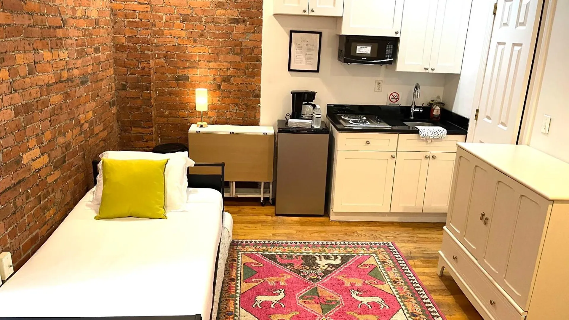Nestel Nest 1 Bedroom Apartment contacts